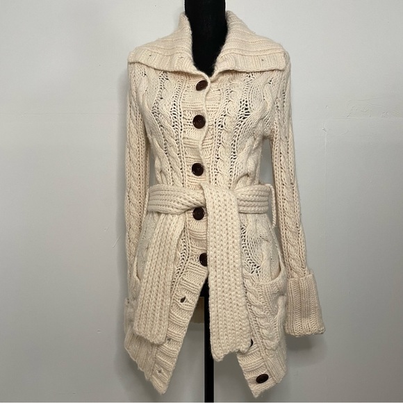 Abercrombie & Fitch Vintage Cream Lamb’s Wool Button Down Cable Knit Sweater - Picture 11 of 11